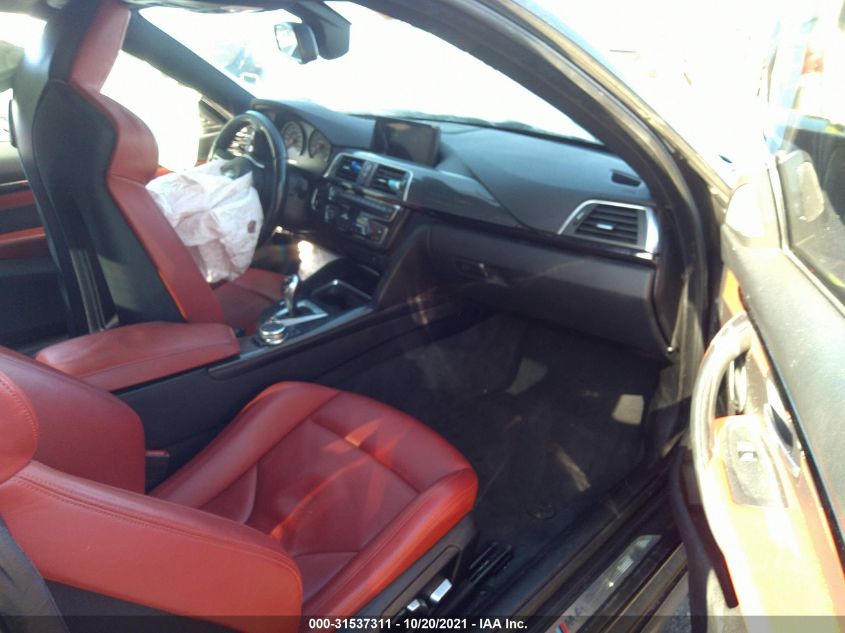 2017 BMW M4 WBS3R9C51HK709222