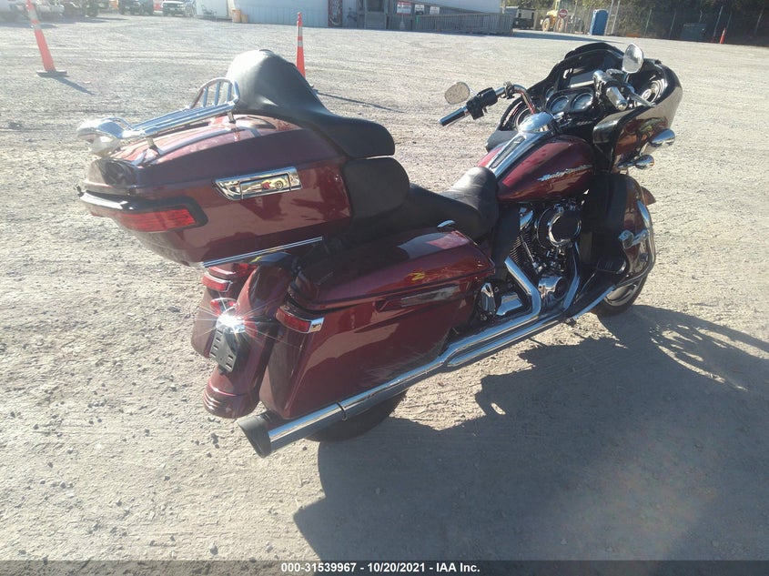2017 HARLEY-DAVIDSON FLTRXS VIN: 1HD1KTC14HB613029