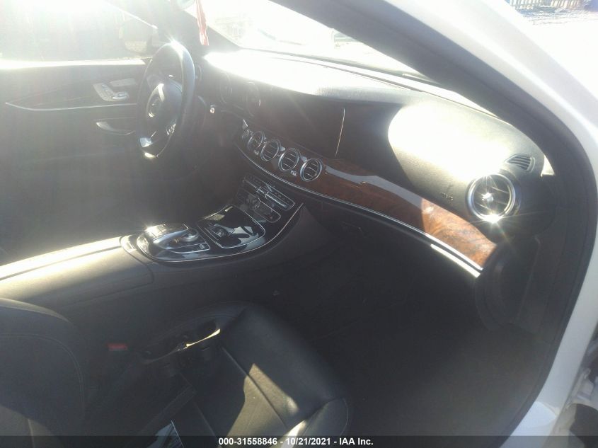 2017 MERCEDES-BENZ E-CLASS E 300 WDDZF4KB2HA131762