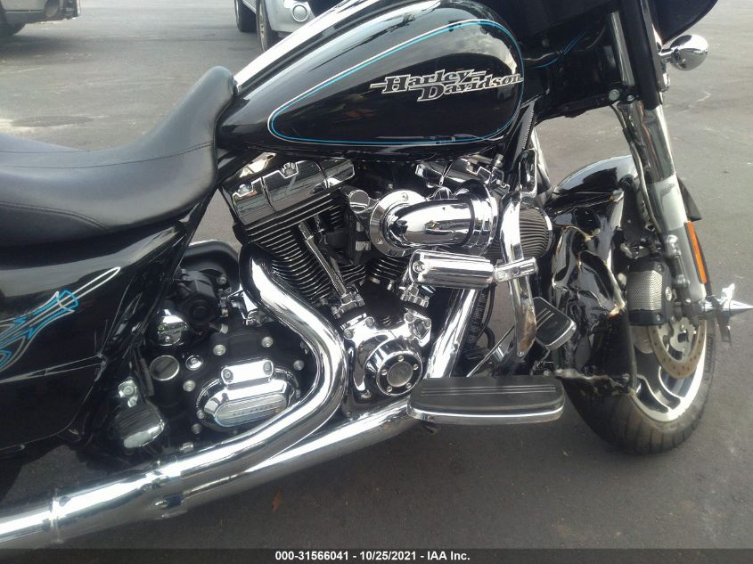 2013 HARLEY-DAVIDSON FLHX STREET GLIDE 1HD1KBM1XDB692693