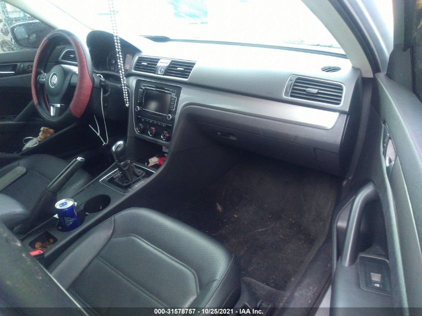 2015 VOLKSWAGEN PASSAT 1.8T LIMITED EDITION 1VWAT7A34FC119591