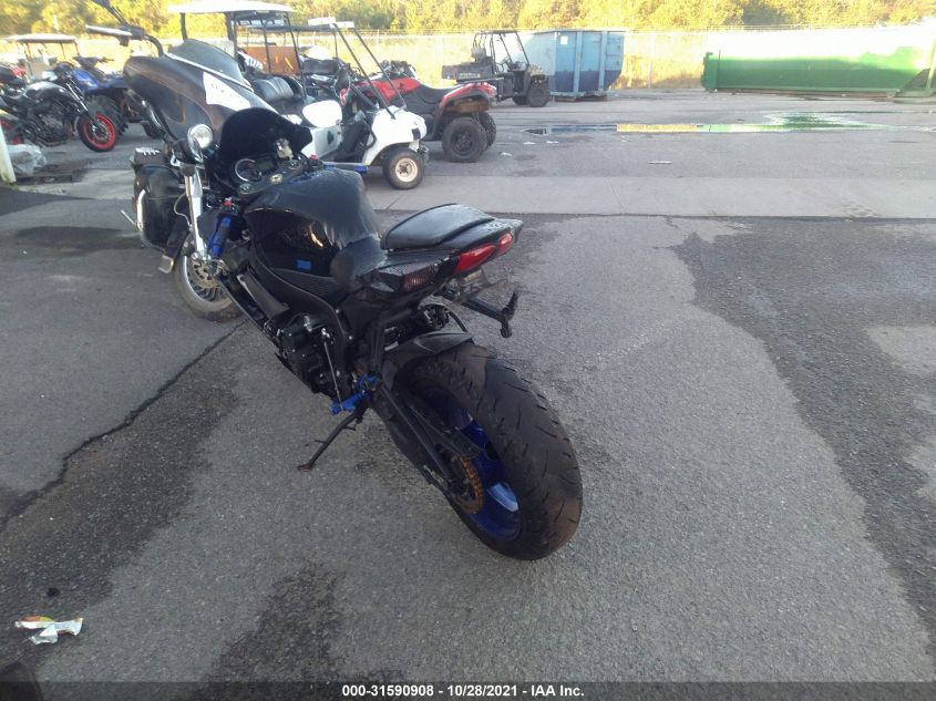 2013 SUZUKI GSX-R750 JS1GR7MA0D2101088