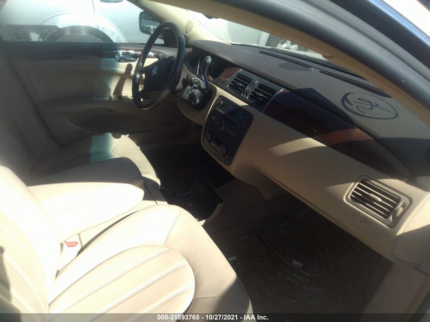 Buick Lucerne 2011