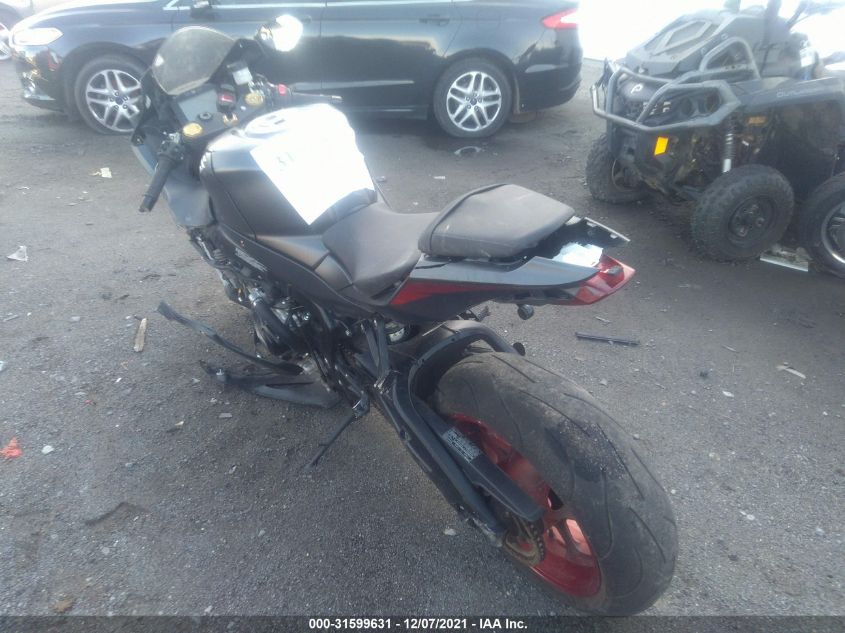 2017 SUZUKI GSX-R1000 JS1DM11B8H2100305