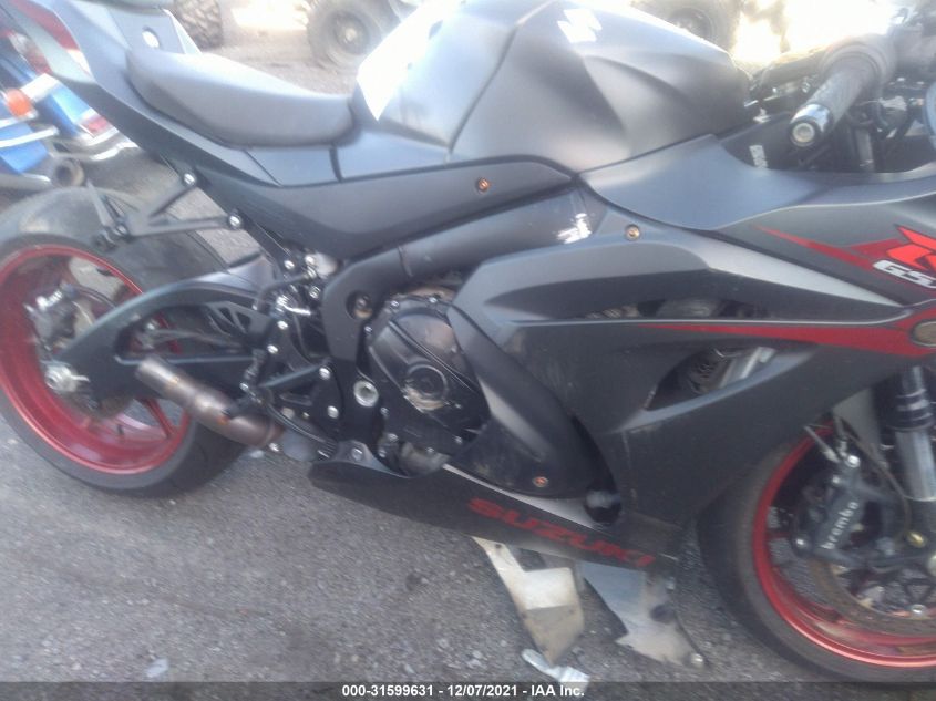 2017 SUZUKI GSX-R1000 JS1DM11B8H2100305