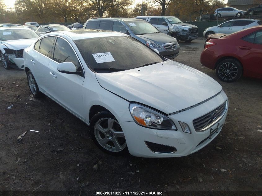 2013 VOLVO S60 T5 YV1612FS6D2180438