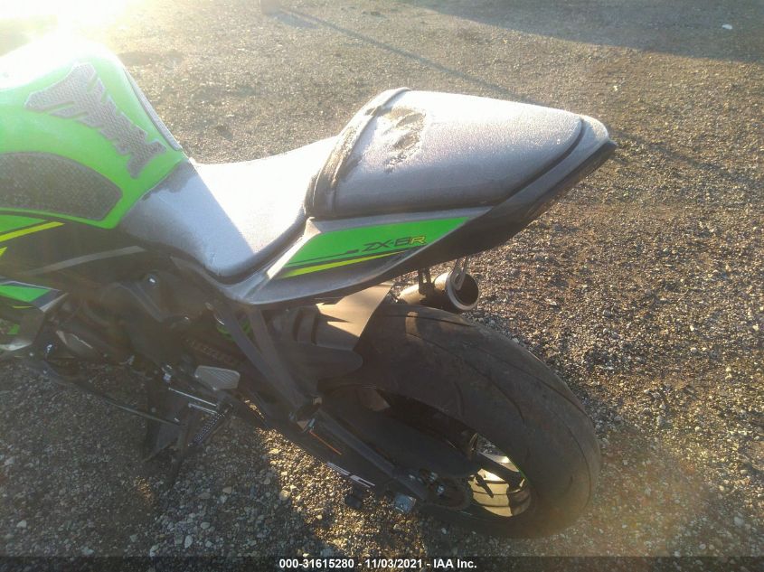 2018 KAWASAKI ZX636 F JKBZXJF14JA014333
