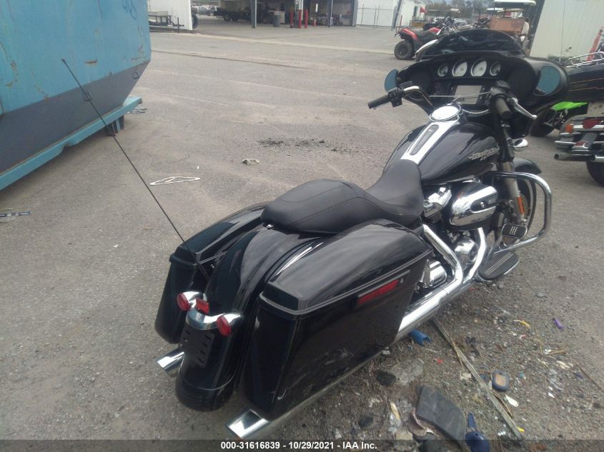 2017 HARLEY-DAVIDSON FLHXS STREET GLIDE SPECIAL 1HD1KRC17HB616350