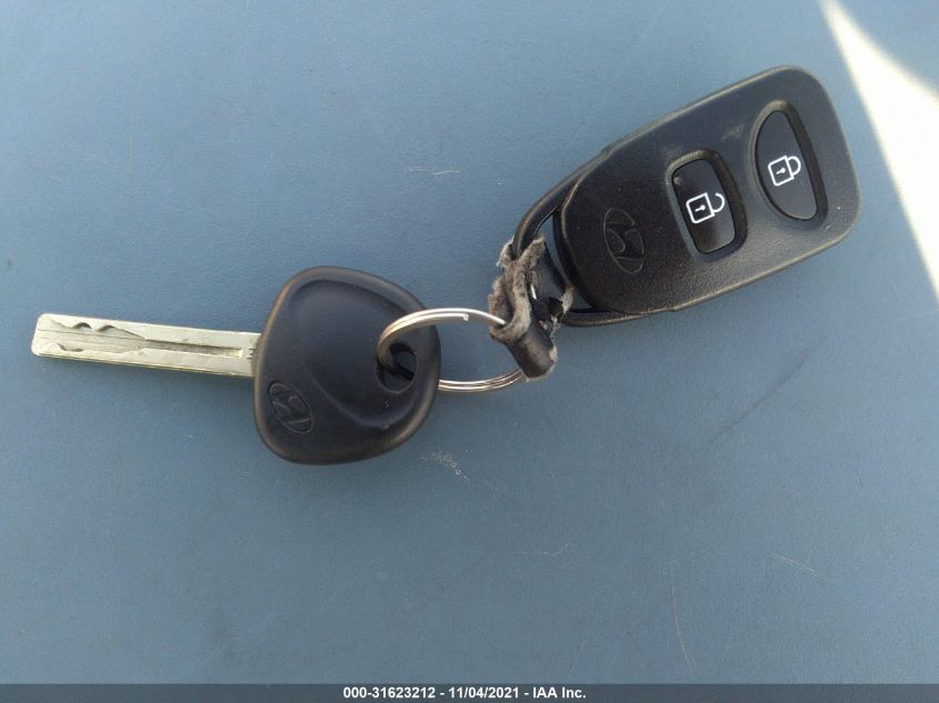 2014 HYUNDAI TUCSON SE KM8JU3AG1EU917224