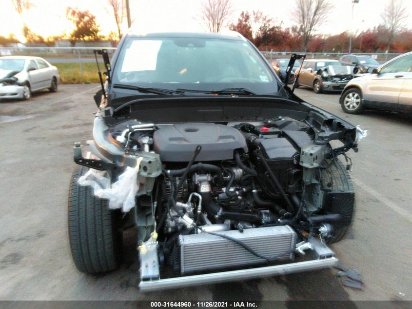 2020 VOLVO XC90 MOMENTUM YV4A221K4L1598745