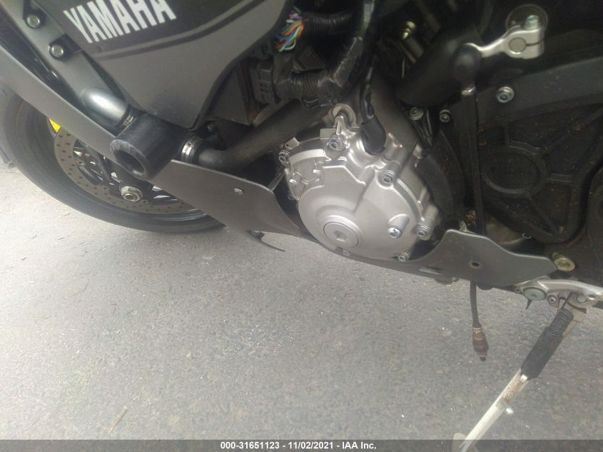 2016 YAMAHA YZFR1S JYARN42Y0GA000163