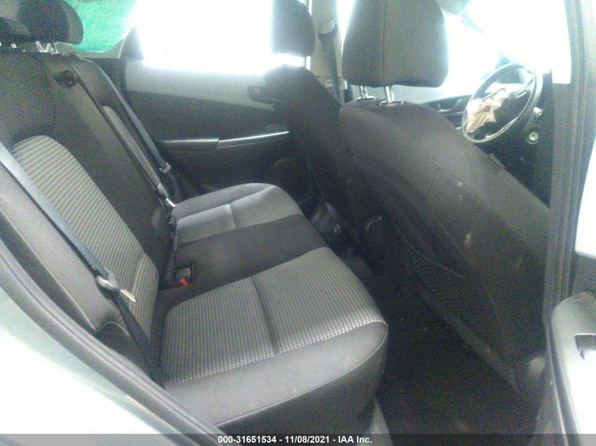 2019 HYUNDAI KONA SE KM8K1CAA4KU305426