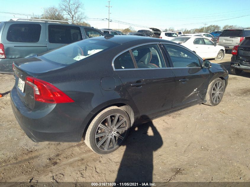 2014 VOLVO S60 T5 YV1612FS4E2281107