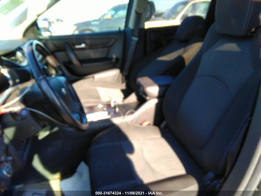 2017 CHEVROLET TRAVERSE LT 1GNKRHKD8HJ270314