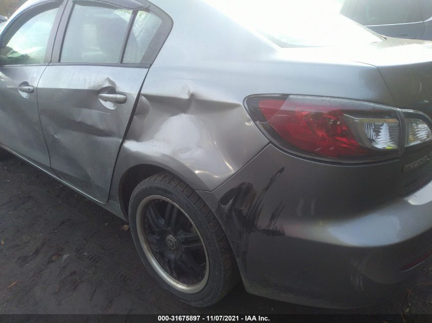 2013 MAZDA MAZDA3 I SV JM1BL1TF9D1709306