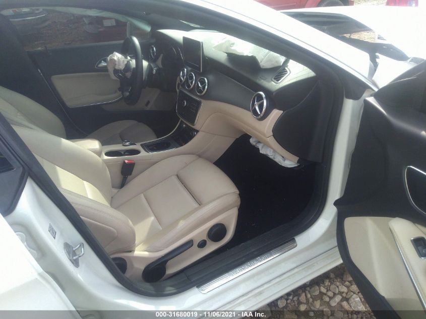 2016 MERCEDES-BENZ CLA CLA 250 WDDSJ4EB2GN332984