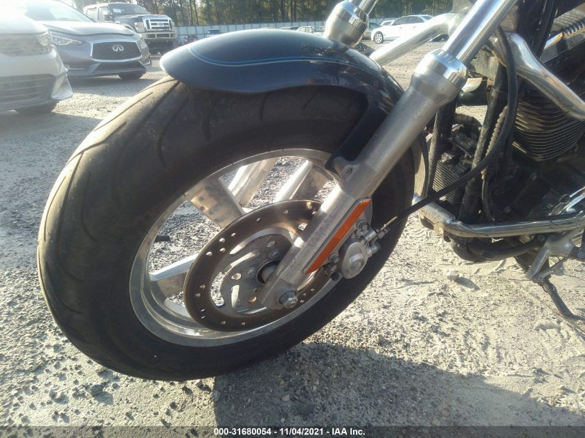 2013 HARLEY-DAVIDSON XL1200 C 1HD1CT315DC407557