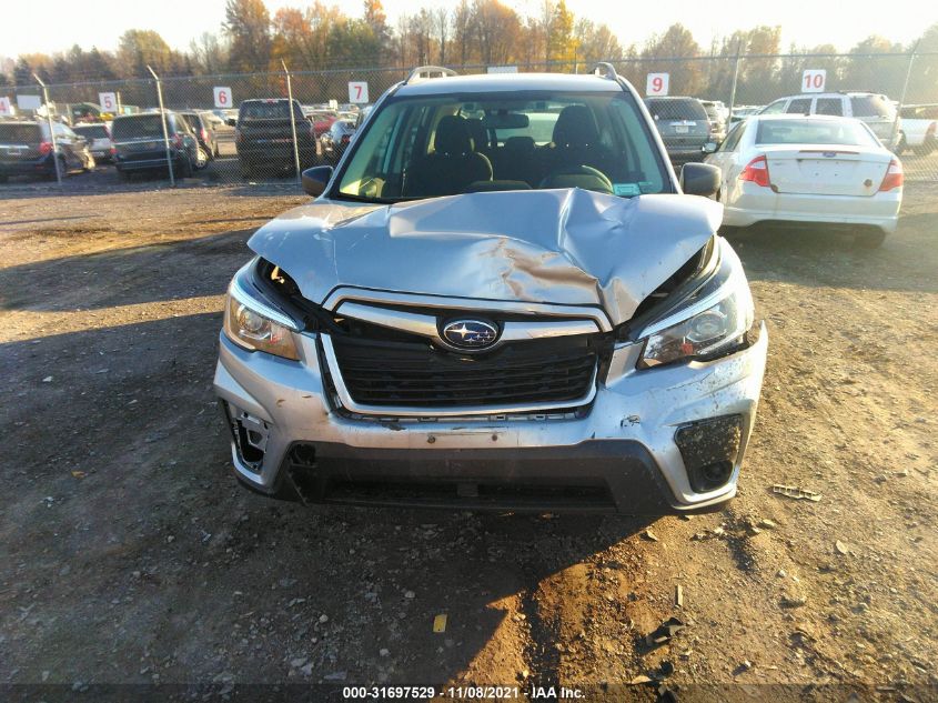 2019 SUBARU FORESTER JF2SKACC2KH529664