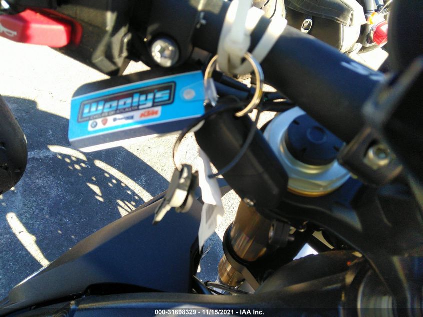 2022 BMW S 1000 R WB10E5302N6E90651