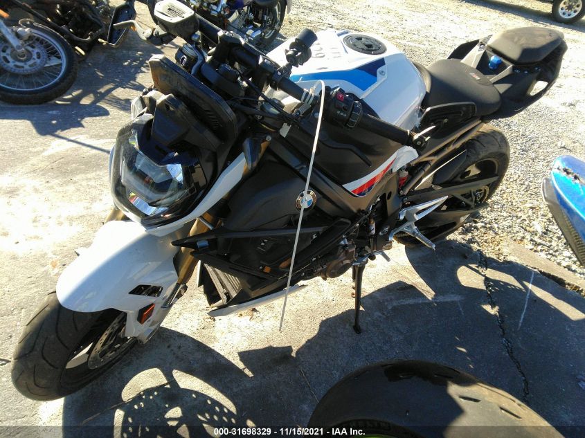 2022 BMW S 1000 R WB10E5302N6E90651