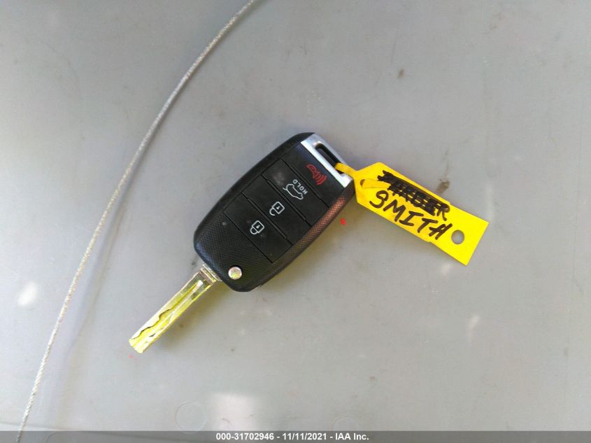 2015 KIA SORENTO LX 5XYKT4A63FG654634