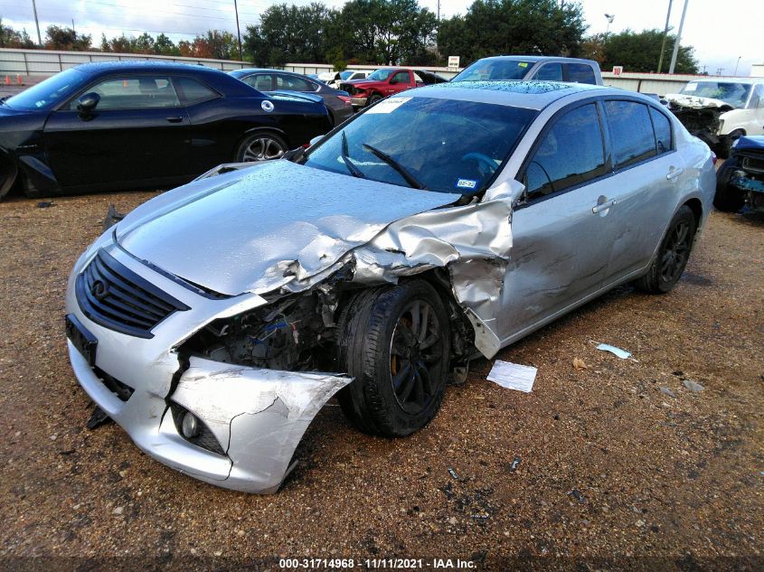 2015 INFINITI Q40 JN1CV6AR4FM524657