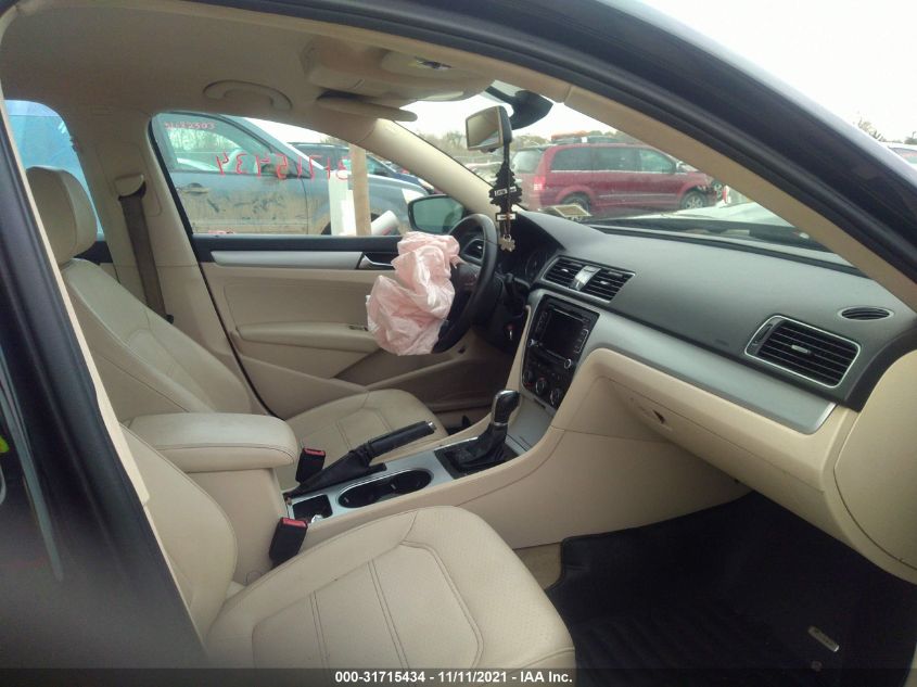 2013 VOLKSWAGEN PASSAT SE 1VWBP7A36DC002911