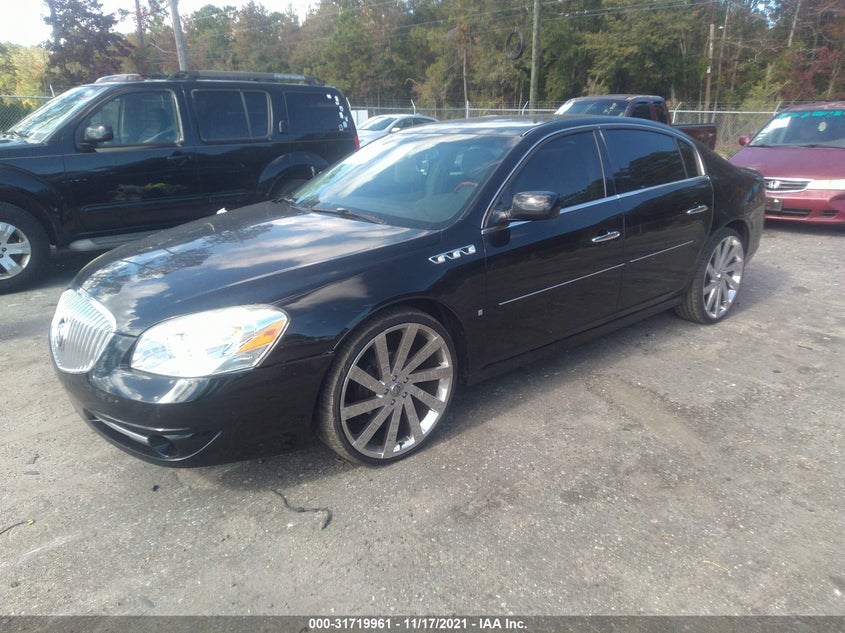 Buick Lucerne 2010