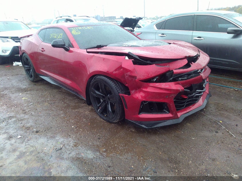 Auction sale of the 2018 Chevrolet Camaro , vin: 1G1FK1R66J0108618, lot number: 31721589