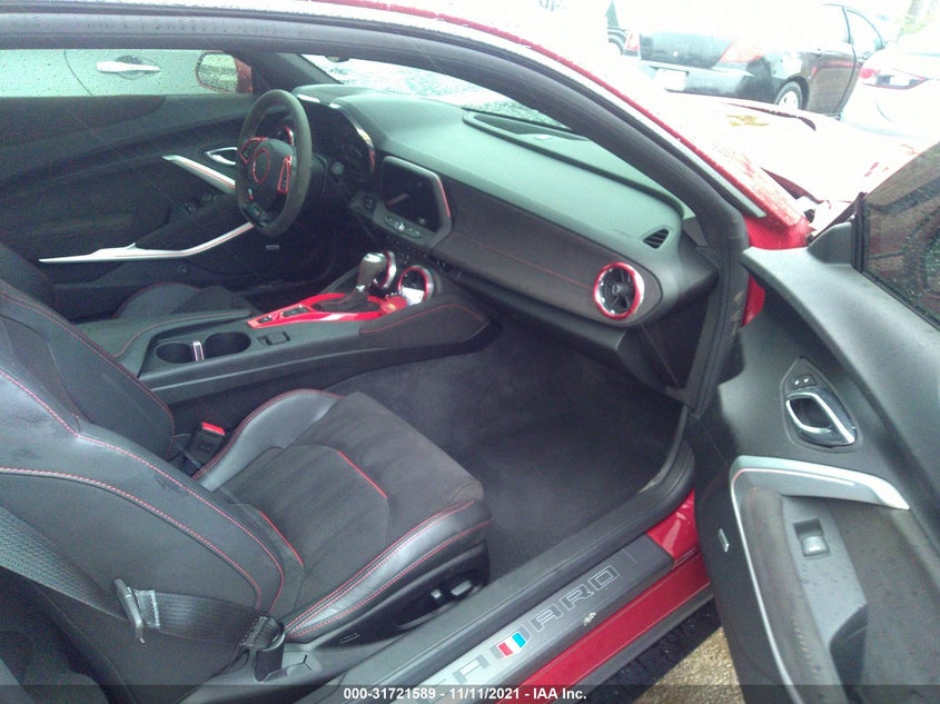 Auction sale of the 2018 Chevrolet Camaro , vin: 1G1FK1R66J0108618, lot number: 31721589