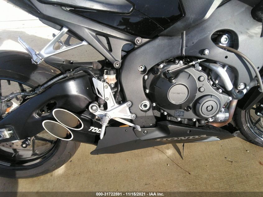 2014 HONDA CBR1000 RR JH2SC5908EK600140