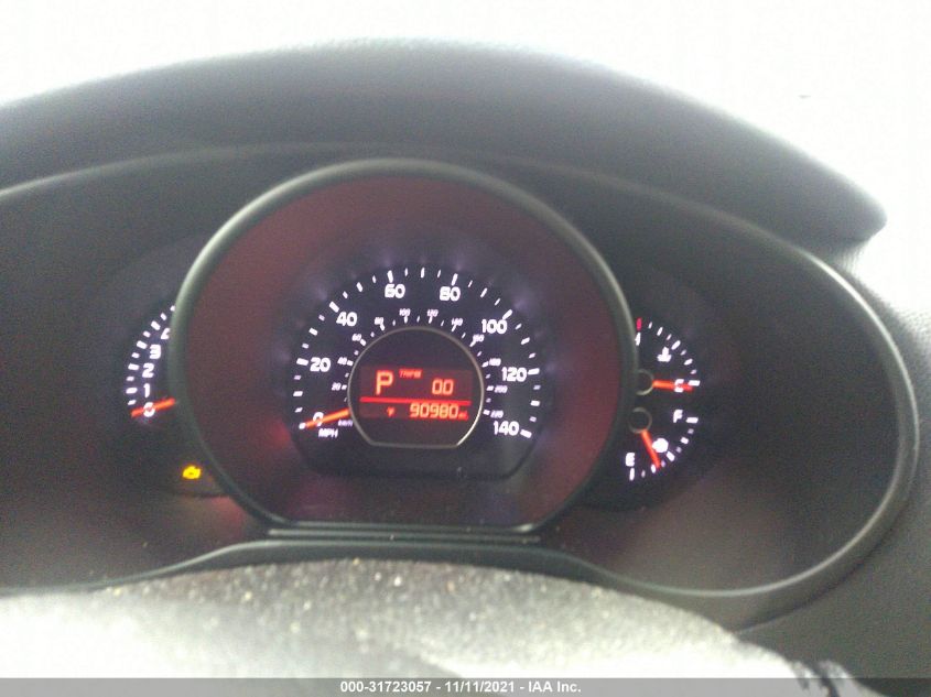 2014 KIA SOUL + KNDJP3A56E7012342