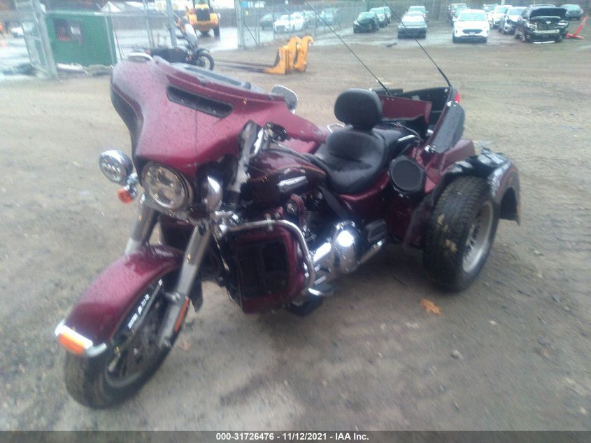 2015 HARLEY-DAVIDSON FLHTCUTG TRI GLIDE ULTRA 1HD1MAL1XFB861698