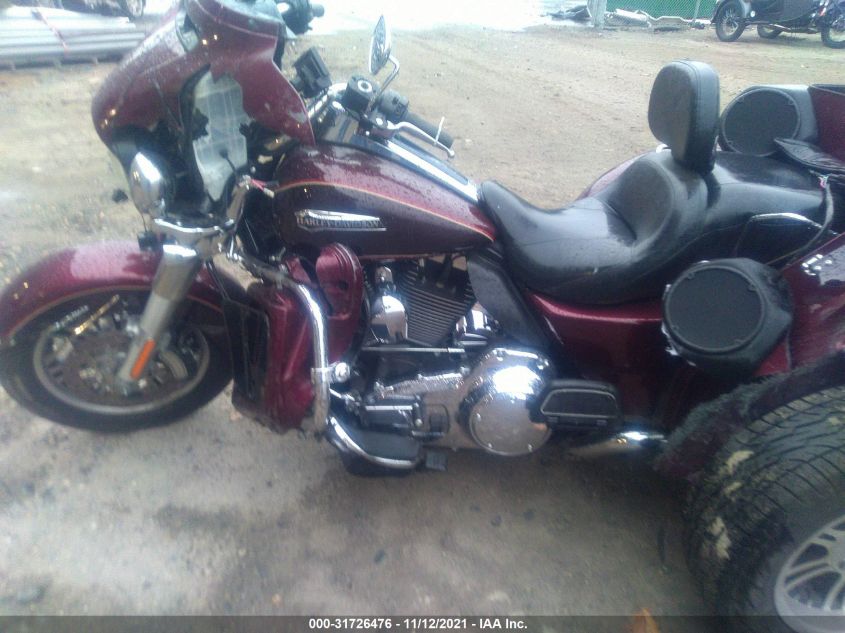 2015 HARLEY-DAVIDSON FLHTCUTG TRI GLIDE ULTRA 1HD1MAL1XFB861698