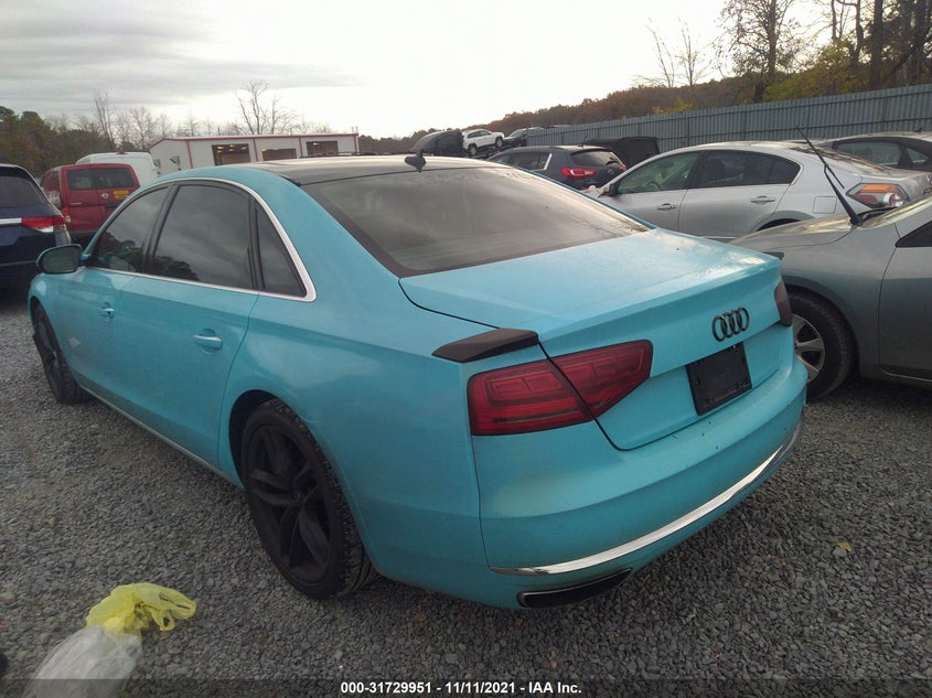 Audi A8 l 2013