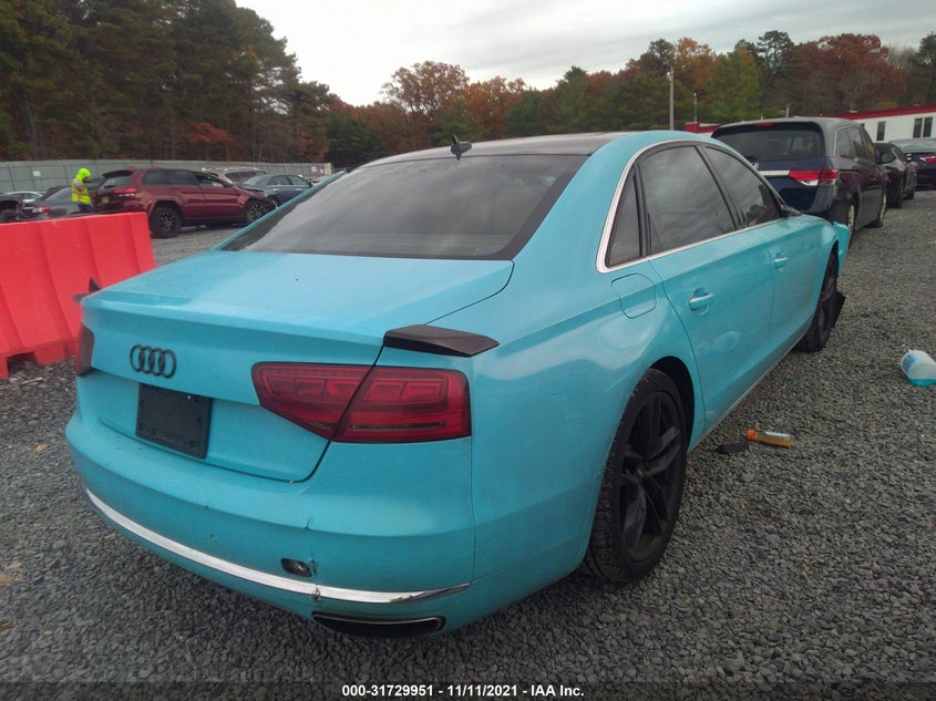 Audi A8 l 2013