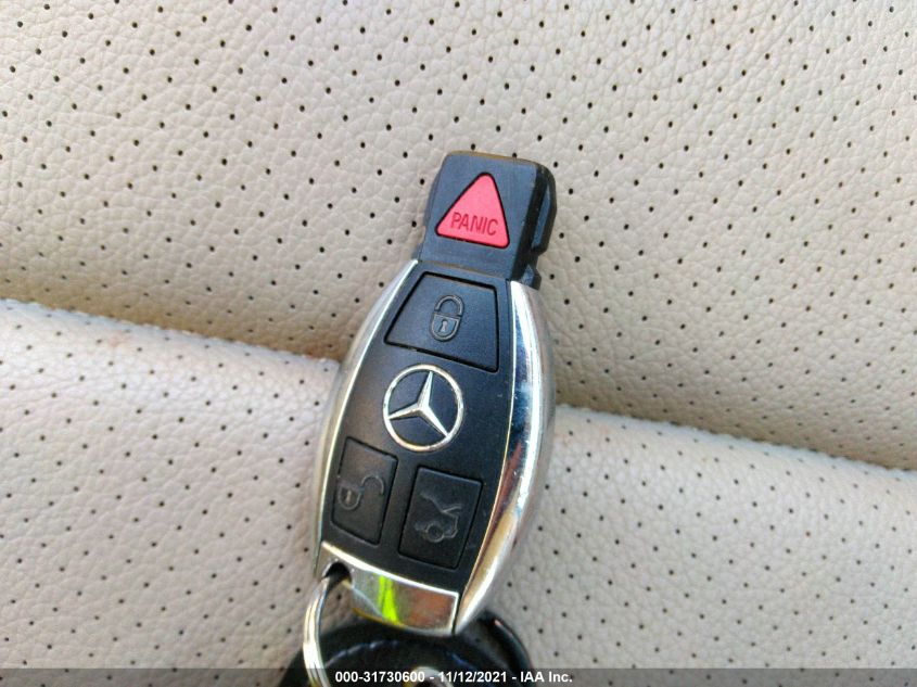 2013 MERCEDES-BENZ C-CLASS C 300 WDDGF8AB4DG136596
