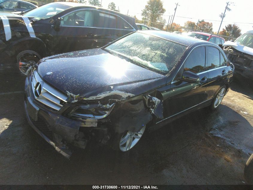 2013 MERCEDES-BENZ C-CLASS C 300 WDDGF8AB4DG136596