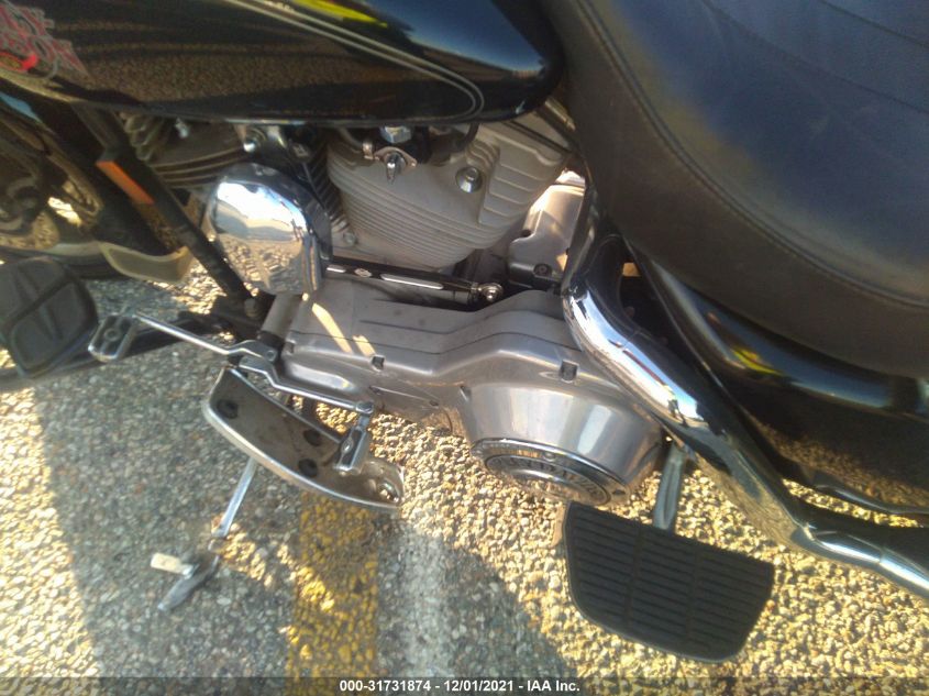 2004 HARLEY-DAVIDSON FLHT 1HD1DDV384Y621026