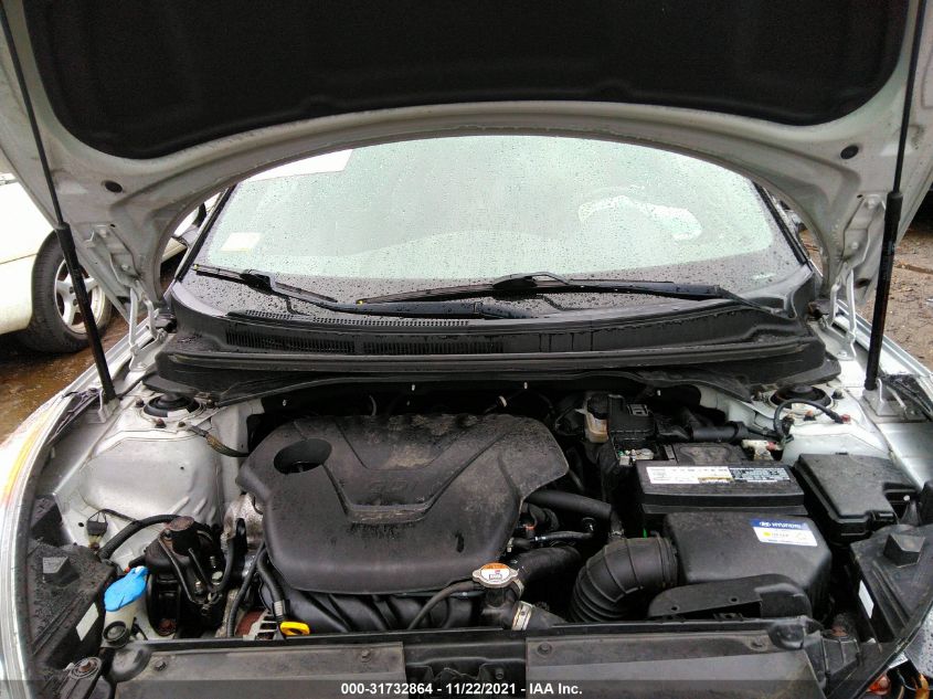 2017 HYUNDAI VELOSTER VALUE EDITION KMHTC6AD8HU317274