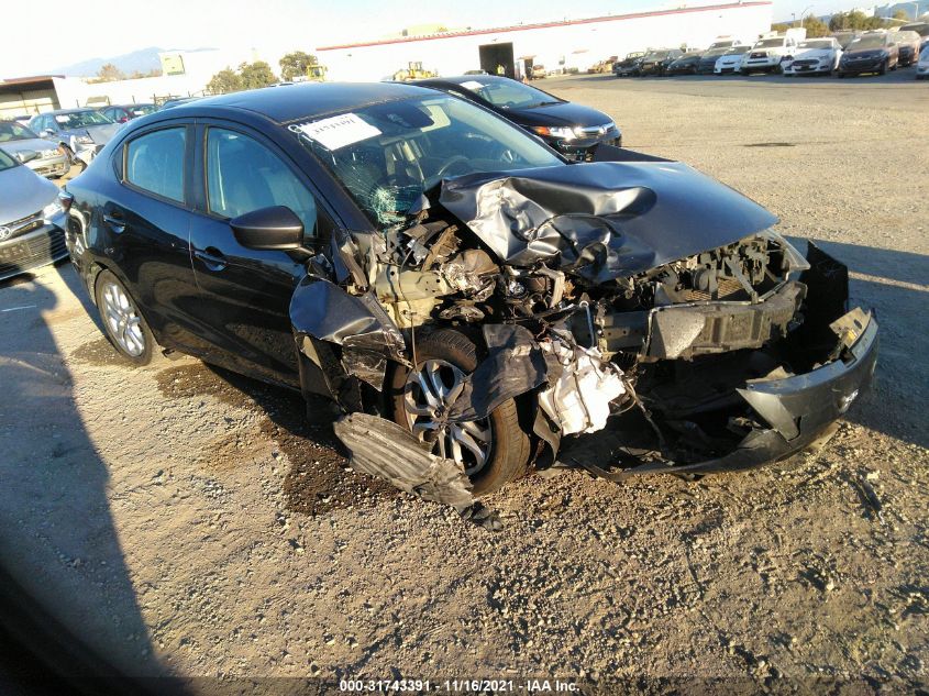 Lot #2539242776 2017 TOYOTA YARIS IA salvage car