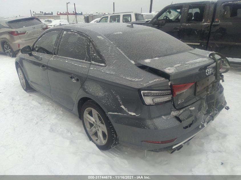 2018 AUDI A3 SEDAN PREMIUM/TECH PREMIUM WAUAUGFF1J1043185