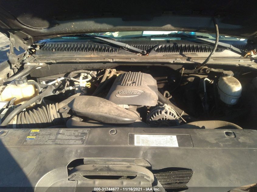 Auction sale of the 2004 CHEVROLET SILVERADO 2500HD , vin: 1GCHK24U04E369780, lot number: 31744677