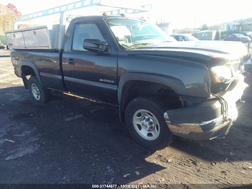 Auction sale of the 2004 CHEVROLET SILVERADO 2500HD , vin: 1GCHK24U04E369780, lot number: 31744677