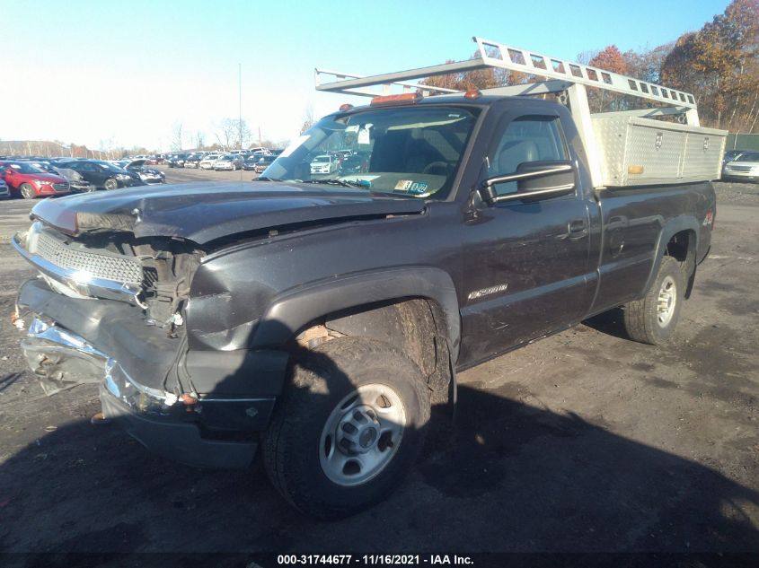 Auction sale of the 2004 CHEVROLET SILVERADO 2500HD , vin: 1GCHK24U04E369780, lot number: 31744677