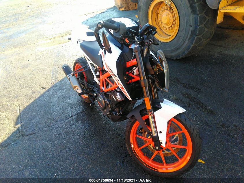 2018 KTM 390