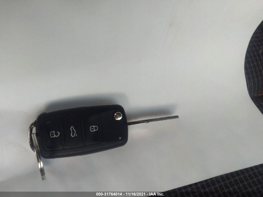 2013 VOLKSWAGEN GOLF TDI WVWBM7AJ7DW094135