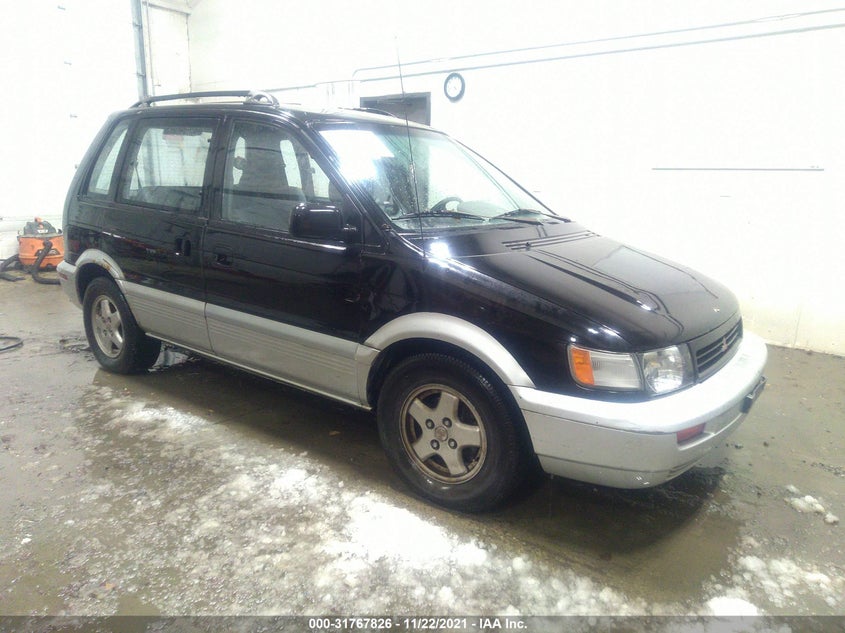 JA3CV40D0NZ048740 MITSUBISHI EXPO Photo 1