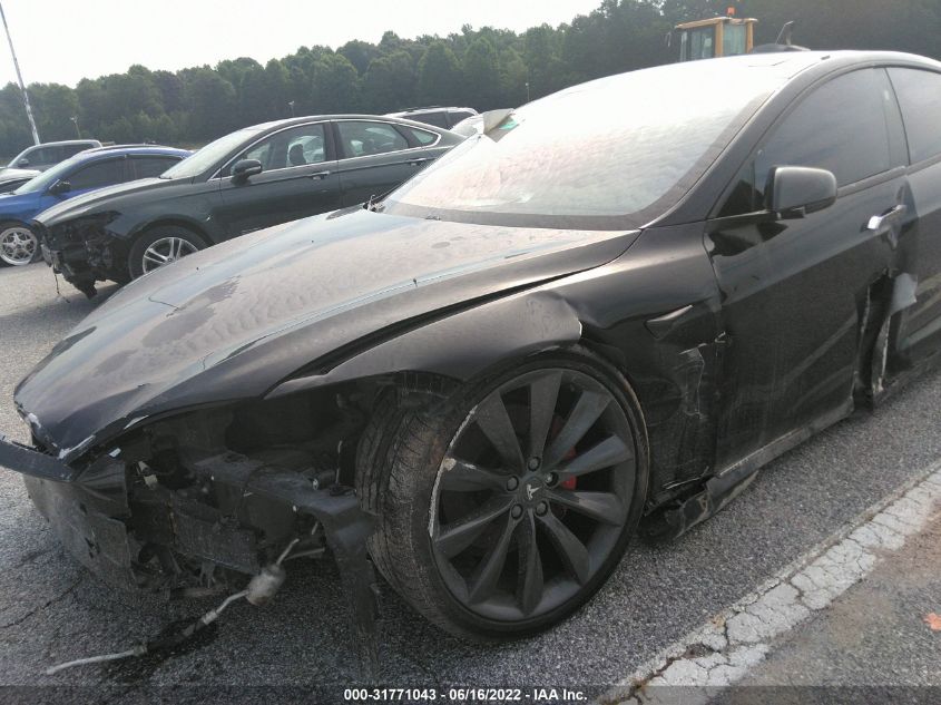 2017 TESLA MODEL S P100D 5YJSA1E46HF195803