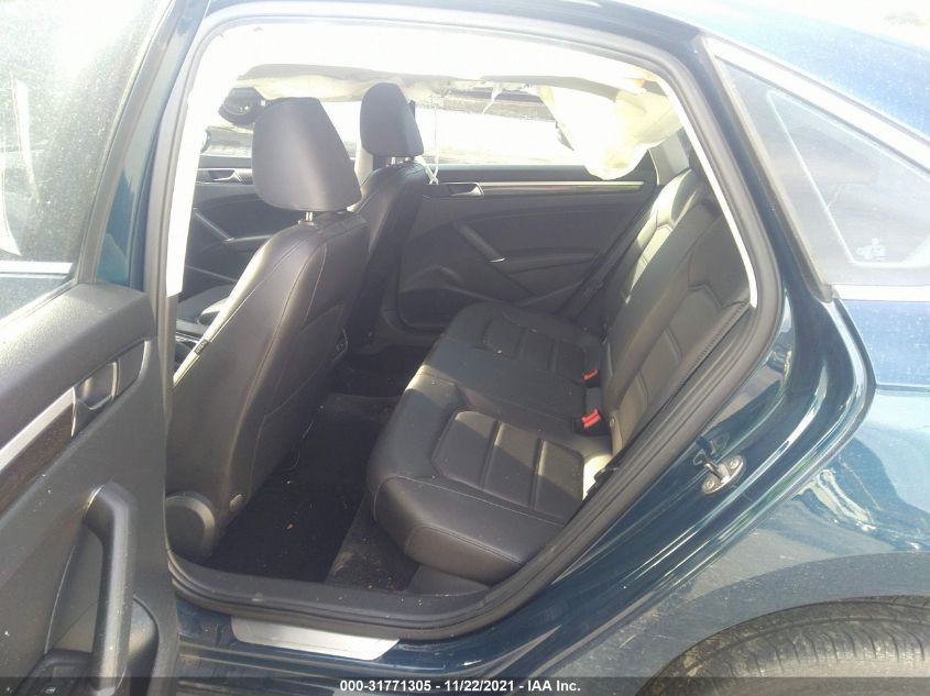 2018 VOLKSWAGEN PASSAT 2.0T SE 1VWBA7A33JC008033